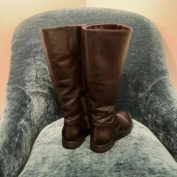 Borne Wide Calf 7M Leather Boots - Picture 3 of 8
